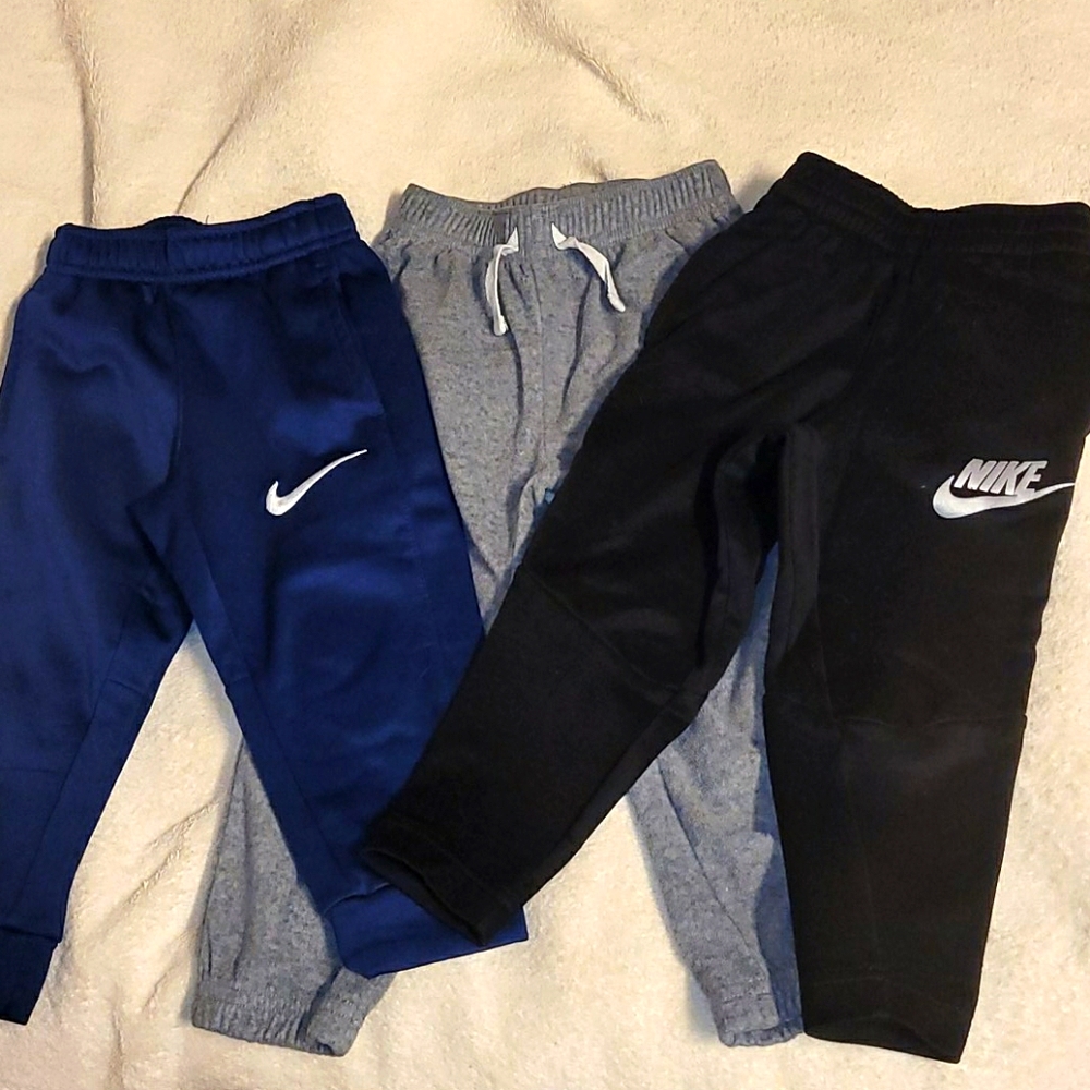 3 pair sweat pants